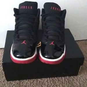 Jordan Aurora Big Boy Size 6Y= 7.5 in Women